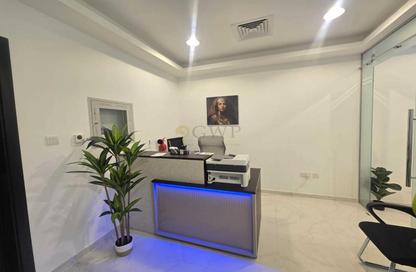 Office Space - Studio - 2 Bathrooms for rent in Tamani Art Tower - Business Bay - Dubai