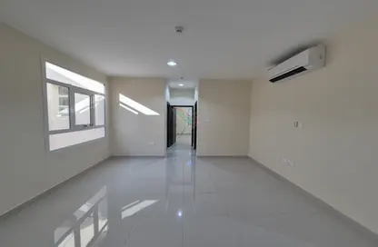 شقة - 2 غرف نوم - 2 حمامات للايجار في العامريه - الجيمي - العين