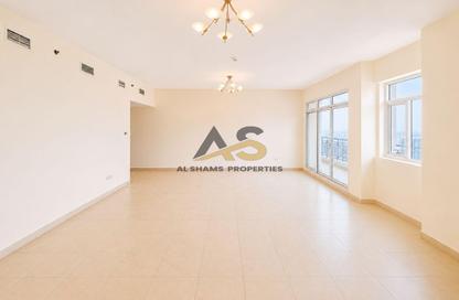Apartment - 3 Bedrooms - 5 Bathrooms for rent in Abdul Rahim Mohd Al Zarooni Building - Al Raffa - Bur Dubai - Dubai