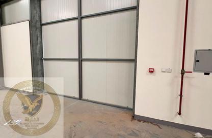 Warehouse - Studio - 2 Bathrooms for rent in Al Sajaa S - Al Sajaa - Sharjah