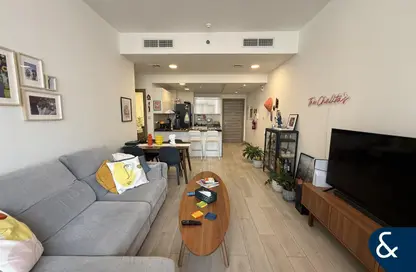 شقة - غرفة نوم - 2 حمامات للبيع في بلوم هايتس بي - بلوم هايتس - منطقة 15 - قرية جميرا الدائرية - دبي