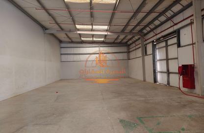 Warehouse - Studio - 1 Bathroom for rent in Ali Mousa Building - Al Sajaa Industrial - Al Sajaa - Sharjah