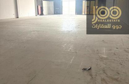 Warehouse - Studio - 1 for rent in Old Industrial Area - Umm Al Quwain
