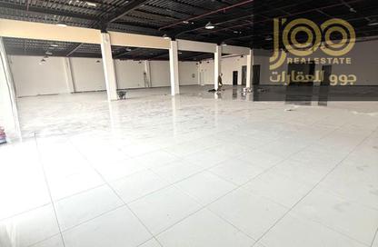 Warehouse - Studio - 1 for rent in Old Industrial Area - Umm Al Quwain