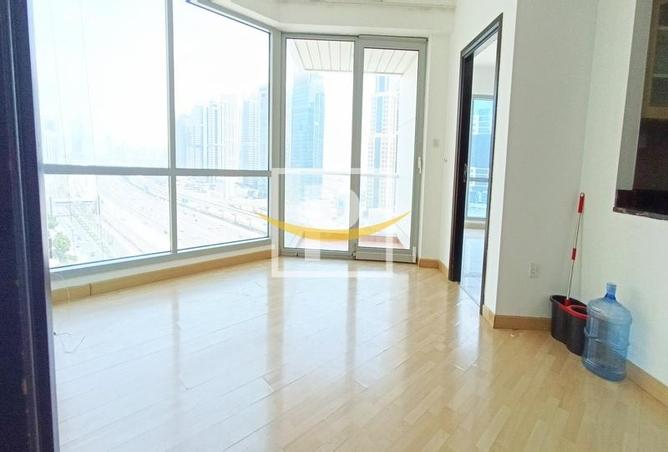 77791189 - Property Image 3