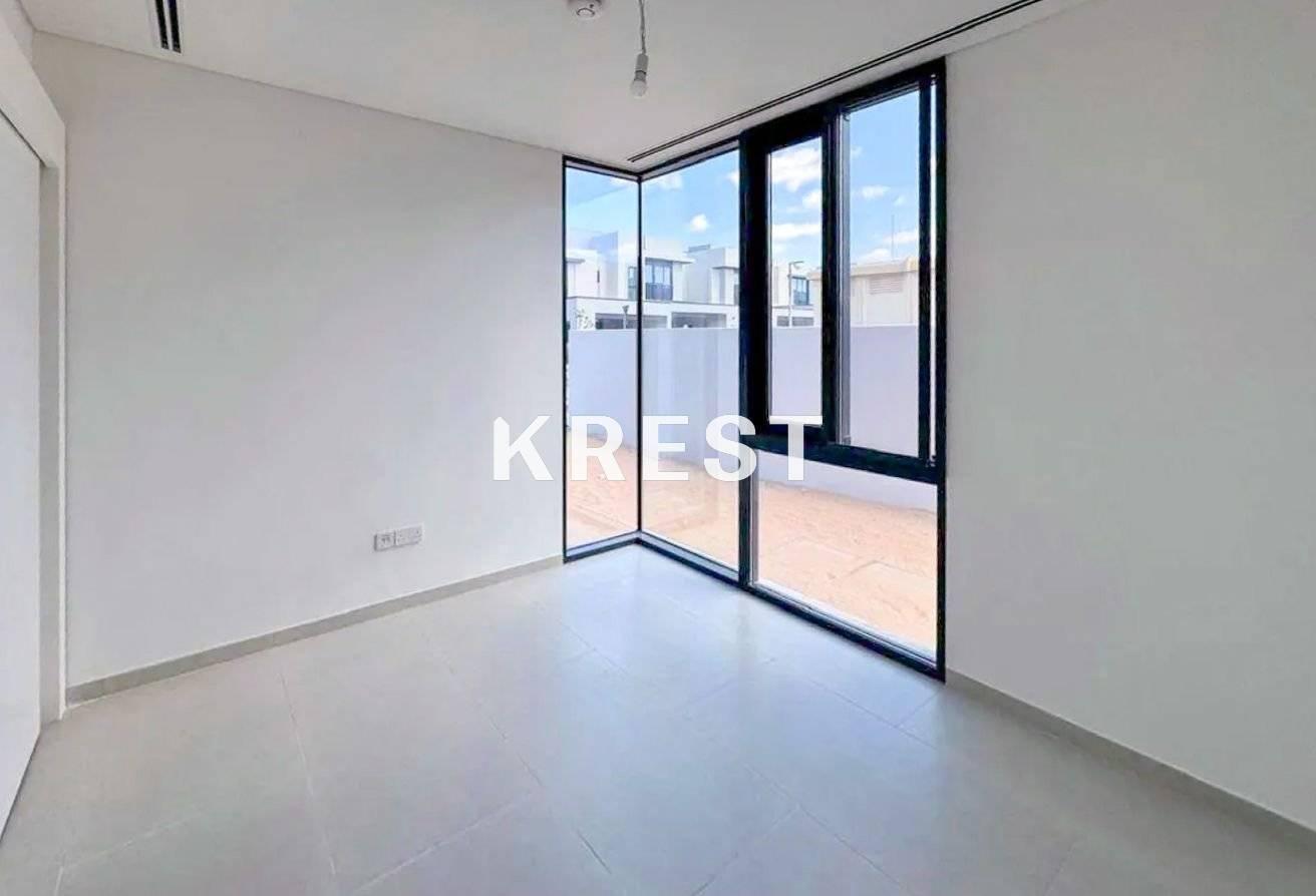 Brand New | 4BR+ Maid | Huge Plot photo 5