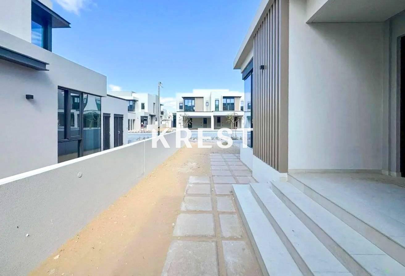 Brand New | 4BR+ Maid | Huge Plot photo 4
