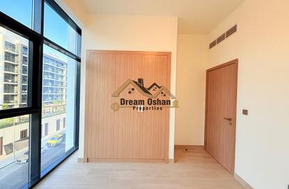 Apartment - 2 Bedrooms - 2 Bathrooms for rent in Azizi Riviera 31 - Azizi Riviera - Meydan One - Meydan - Dubai