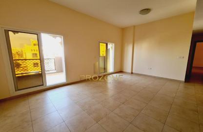 Apartment - 2 - 2 for rent in Al Thamam 49 - Al Thamam - Remraam - Dubai