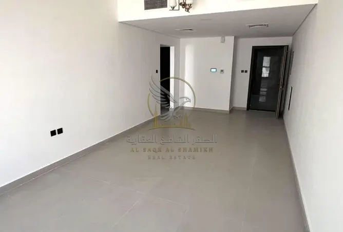 152381824 - Property Image 3