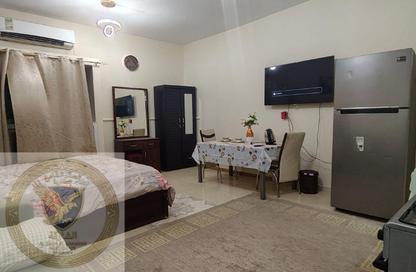 Apartment - Studio - 1 Bathroom for rent in Al Qulaya'ah - Al Sharq - Sharjah
