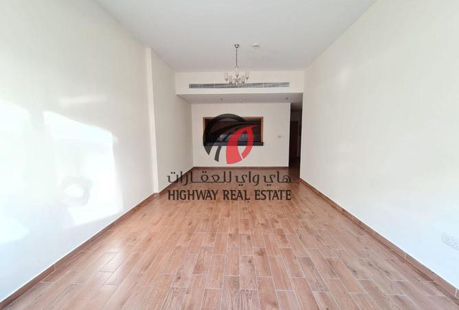 54397524 - صورة العقار 3