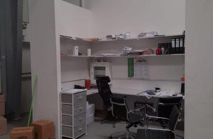 Warehouse - Studio - 1 Bathroom for rent in Jebel Ali Industrial 1 - Jebel Ali Industrial - Jebel Ali - Dubai