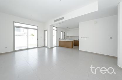 Villa - 3 - 3 for rent in Reem Community - Arabian Ranches 2 - Dubai Villa - 3 - 3 for rent in Reem Community - Arabian Ranches 2 - Dubai