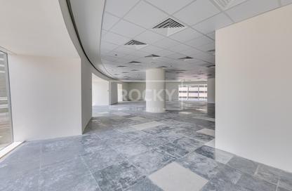 Office Space - Studio - 1 Bathroom for rent in Park Place Tower - Sheikh Zayed Road - Dubai