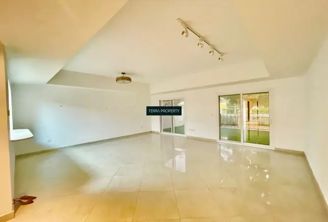 148624036 - Property Image 2