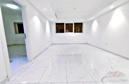 Apartment - 1 Bedroom - 2 Bathrooms for rent in Muwaileh 29 Building - Muwaileh - Sharjah