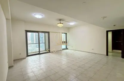 شقة - غرفة نوم - 2 حمامات للايجار في ويست هايتس 4 - الخليج التجاري - دبي