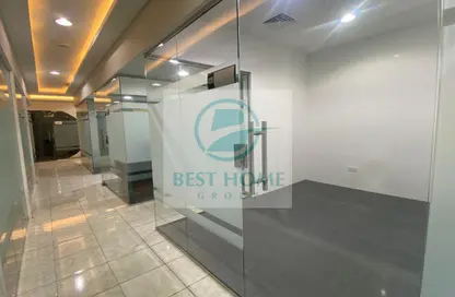 مكتب - استوديو - 4 حمامات للايجار في برج الكورنيش - شارع الكورنيش - أبوظبي