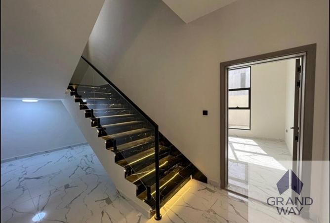 70698484 - صورة العقار 2