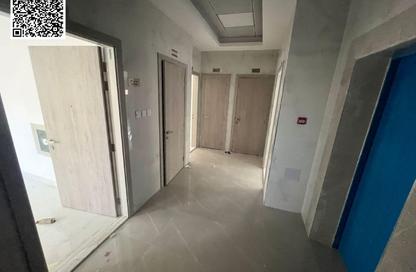 عمارة بالكامل - استوديو - 8 حمامات للبيع في عجمان جلوبال سيتي - العالية - عجمان