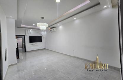 Townhouse - 5 Bedrooms - 7 Bathrooms for rent in Al Yasmeen 1 - Al Yasmeen - Ajman