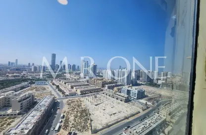 Apartment - 1 Bedroom - 2 Bathrooms for rent in Dana Tower - District 12 - Jumeirah Village Circle - Dubai