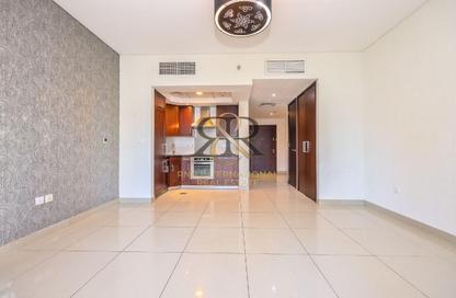 Apartment - Studio - 1 Bathroom for rent in 29 Burj Boulevard Tower 2 - 29 Burj Boulevard - Downtown Dubai - Dubai Apartment - Studio - 1 Bathroom for rent in 29 Burj Boulevard Tower 2 - 29 Burj Boulevard - Downtown Dubai - Dubai