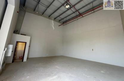 Warehouse - Studio - 1 Bathroom for rent in Ajman Industrial 1 - Ajman Industrial Area - Ajman