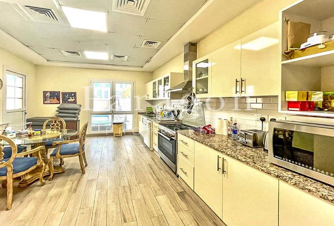 128353429 - Property Image 3