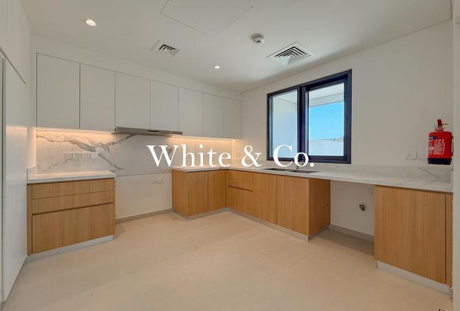 132498804 - Property Image 3