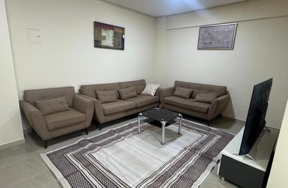 شقة - 2 غرف نوم - 2 حمامات للايجار في مدينة القاسمية - الشارقة