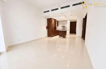 Apartment - 1 Bedroom - 2 Bathrooms for rent in Imperial Avenue - Downtown Dubai - Dubai