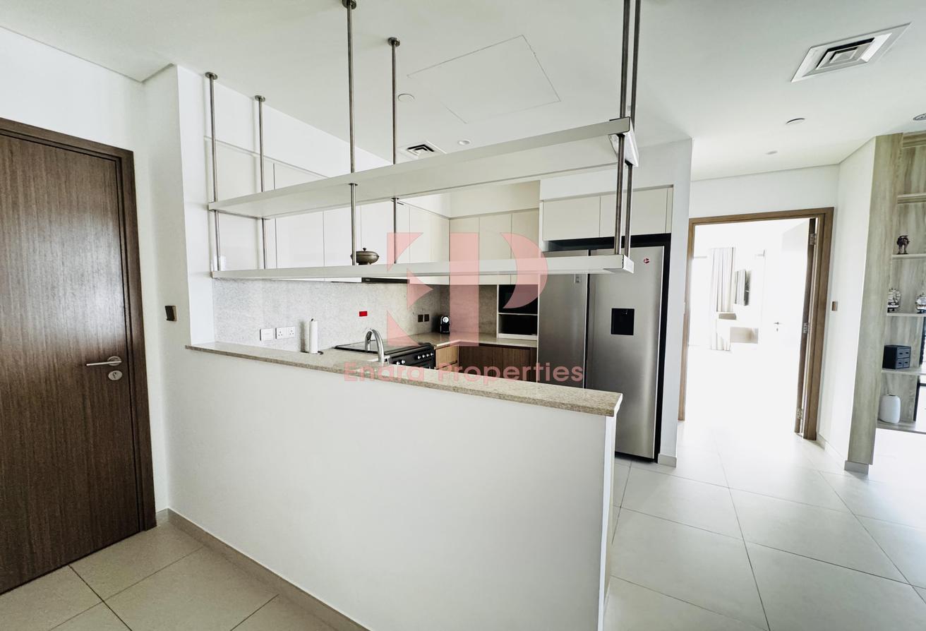 Furnished | High Floor| Burj Khaifa View | Vacant photo 18