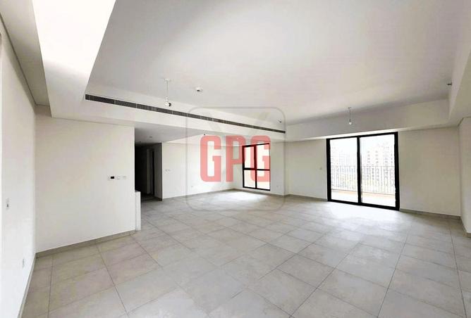 128351804 - Property Image 2