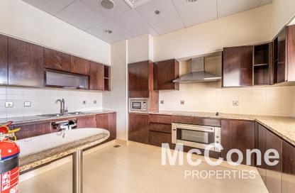 Apartment - 3 Bedrooms - 3 Bathrooms for rent in Sapphire - Tiara Residences - Palm Jumeirah - Dubai Apartment - 3 Bedrooms - 3 Bathrooms for rent in Sapphire - Tiara Residences - Palm Jumeirah - Dubai