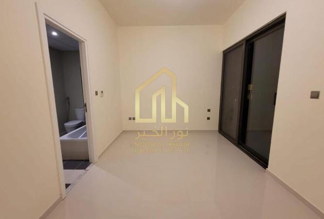 82813208 - صورة العقار 3