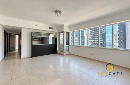 Apartment - 2 - 2 for rent in Al Majara 1 - Al Majara Towers - Dubai Marina - Dubai