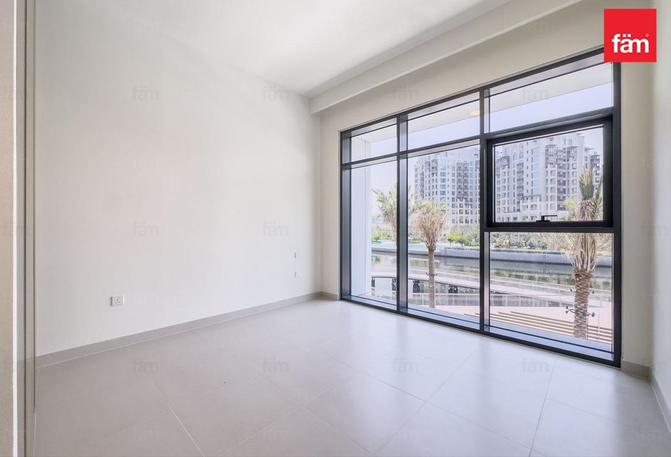 Lagoon View | Branded Residences | + Maid's photo 11