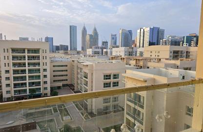 Apartment - 2 Bedrooms - 2 Bathrooms for rent in Al Thayyal 3 - Al Thayyal - Greens - Dubai