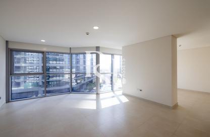 Apartment - 3 Bedrooms - 4 Bathrooms for rent in Radiant Square - City Of Lights - Al Reem Island - Abu Dhabi