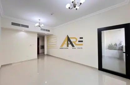 شقة - غرفة نوم - 2 حمامات للايجار في سراب 2 - الجادة - الشارقة