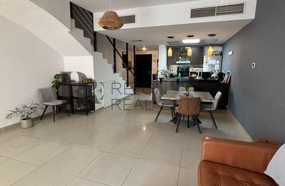 Villa - 3 Bedrooms - 4 Bathrooms for sale in Contemporary Style - Al Reef Villas - Al Reef - Abu Dhabi Villa - 3 Bedrooms - 4 Bathrooms for sale in Contemporary Style - Al Reef Villas - Al Reef - Abu Dhabi