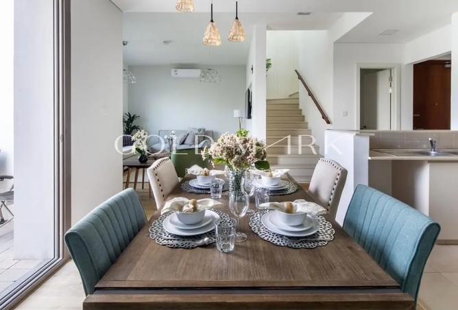 110952073 - Property Image 2