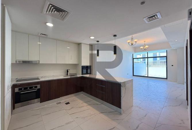 85304130 - Property Image 2