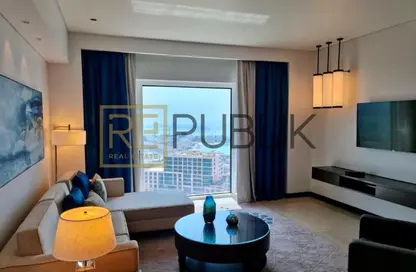 Apartment - 1 Bedroom - 2 Bathrooms for sale in Fairmont Marina Residences - The Marina - Abu Dhabi