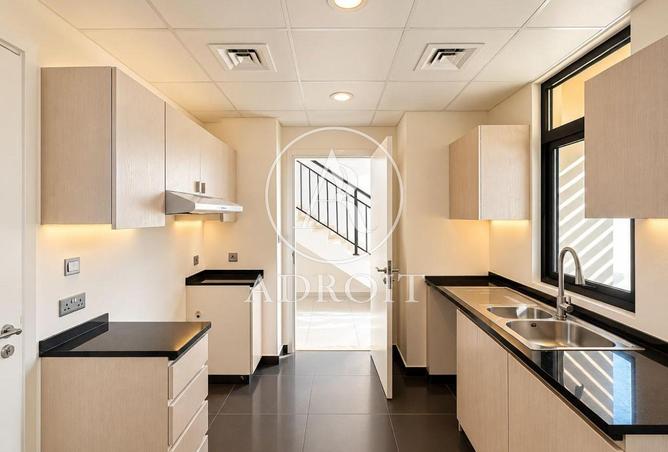 3-bed townhouse in Odora — photo 4