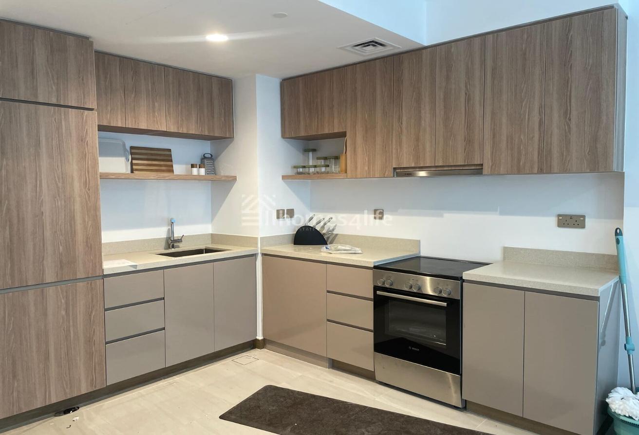 Fully FURNISHED | 2 BHK | PRIME LOCATION photo 5