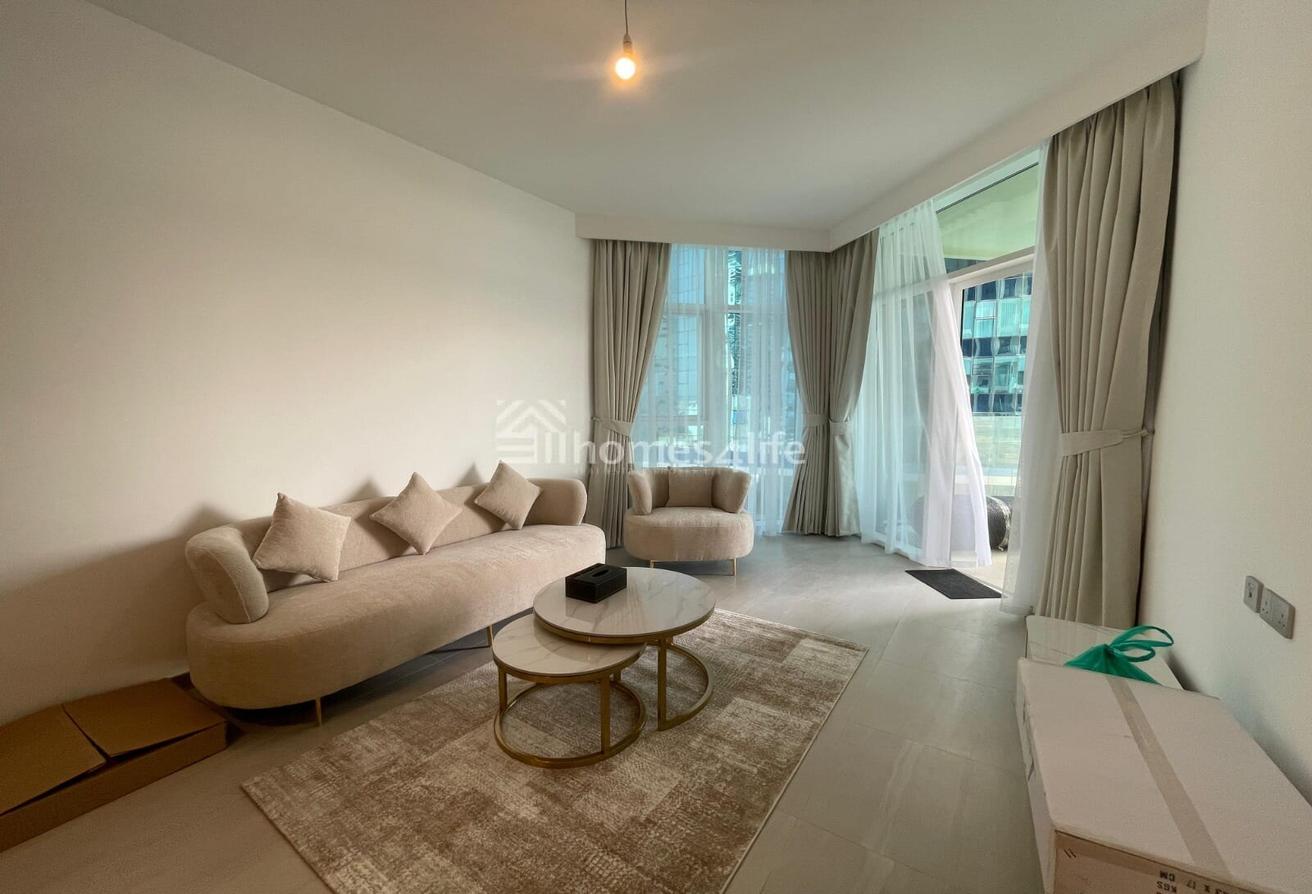 Fully FURNISHED | 2 BHK | PRIME LOCATION photo 2