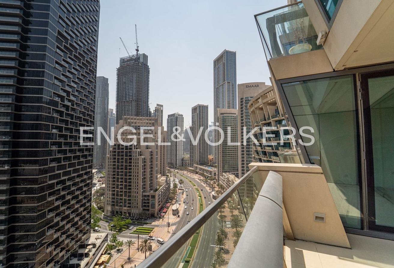 Burj Khalifa View | UPGRADED | Maid's Room photo 21